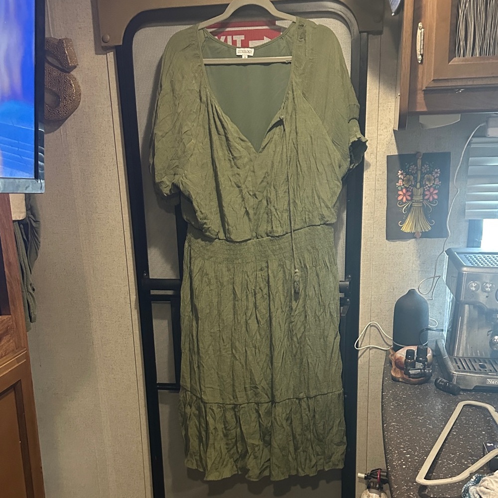 Luxology Sage Green Midi Dress